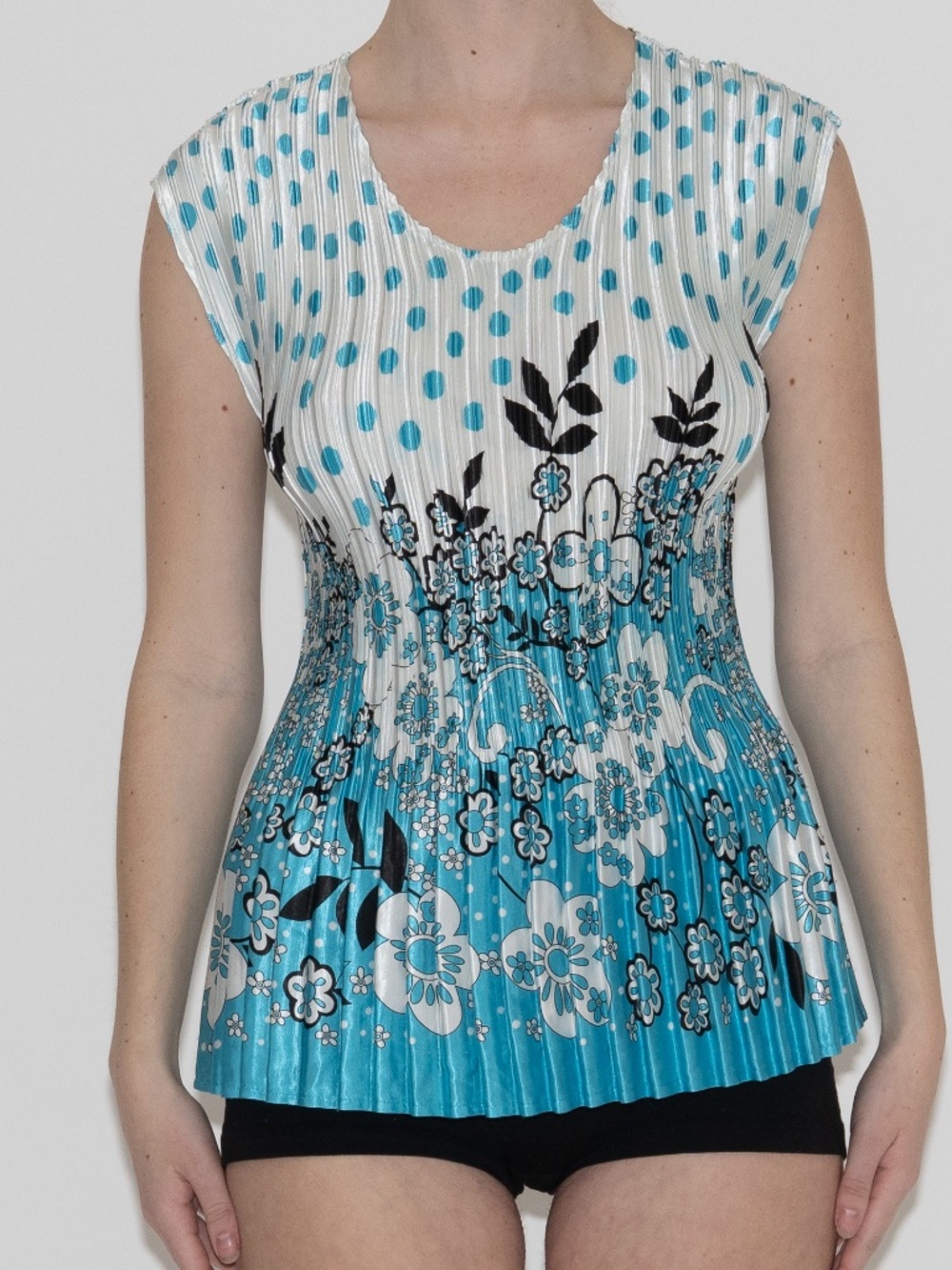 Y2k patterned accordian tank top blue white polka dot one size FC